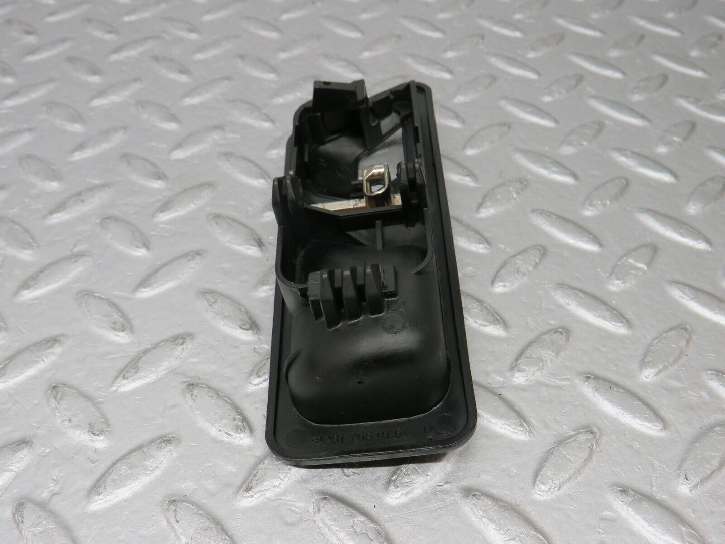 36620 Mercedes-Benz W201 190E 2.0L Left Interior Door Handle 2017660164