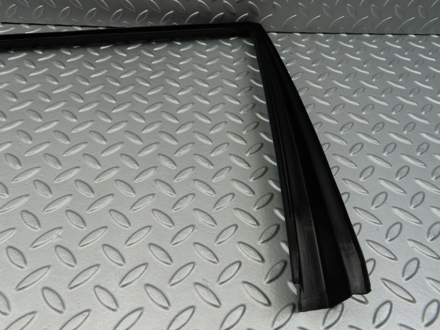6609 Mercedes-Benz S124 E220 Wagon Front Left Inner Window Frame Cover