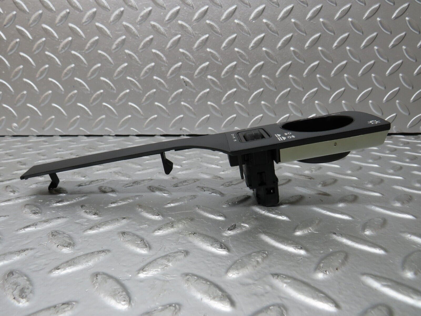 30290 Mercedes-Benz W124 230E Headlight Switch Cover Trim Surround 1248000673