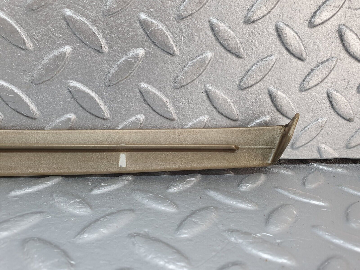 41489 Mercedes-Benz W124 200E B Pillar Exterior Trim Left Side