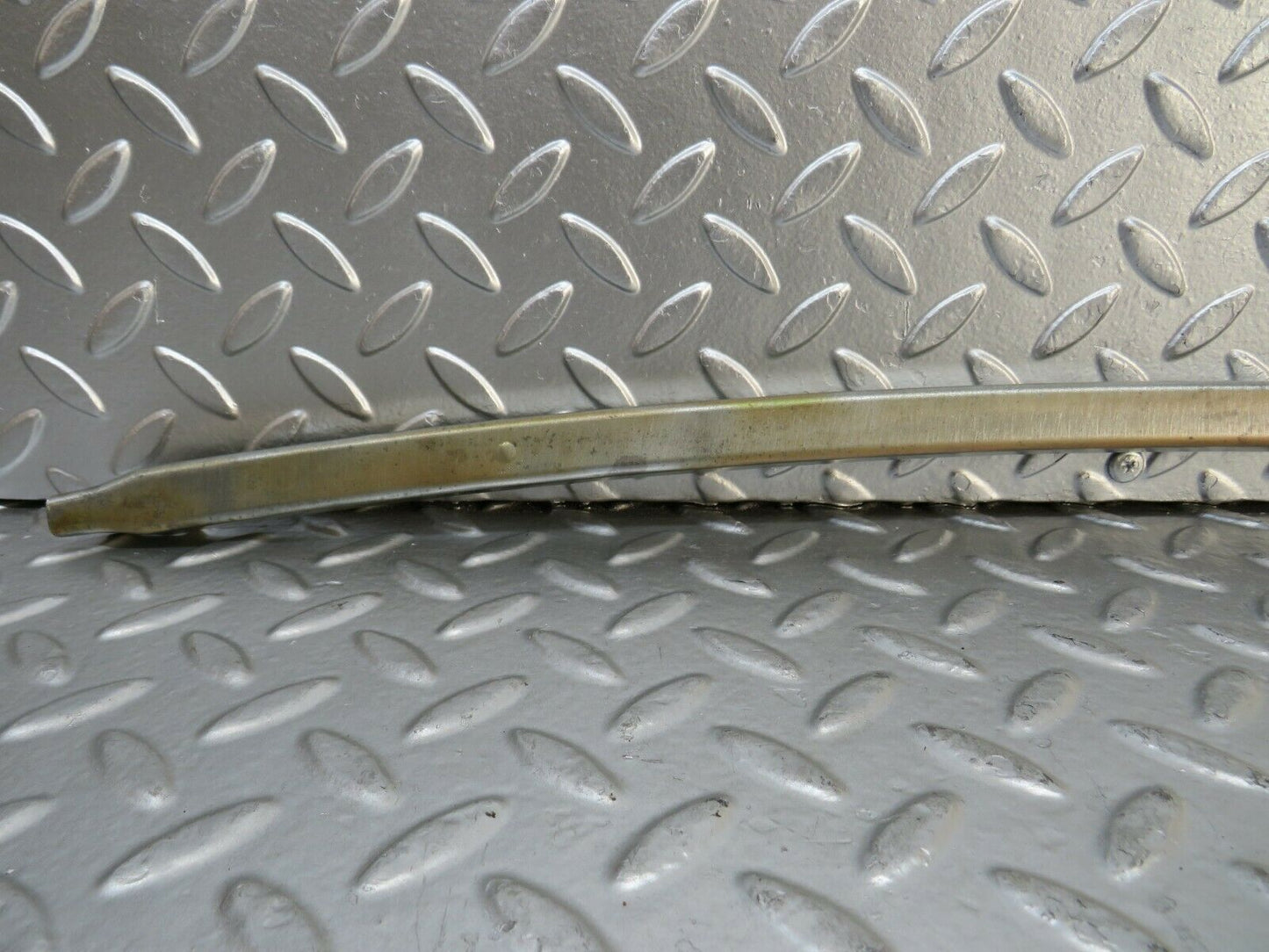 23349 Mercedes-Benz W116 350SE Front Right Door Front Window Channel
