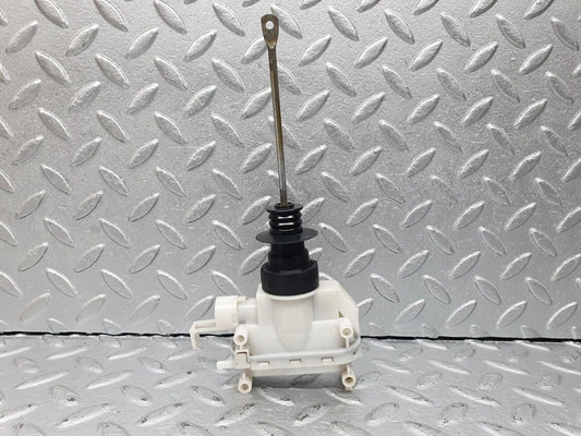 41010 Mercedes-Benz W126 300SE Front Left Door Lock Vacuum Actuator