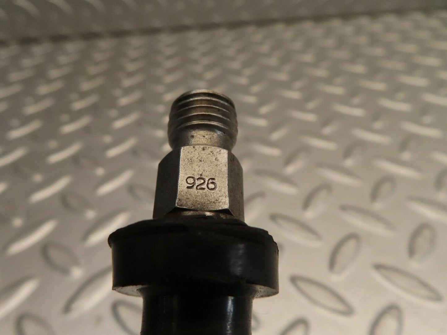 11734 Mercedes-Benz R107 450SL Fuel Injector Bosch