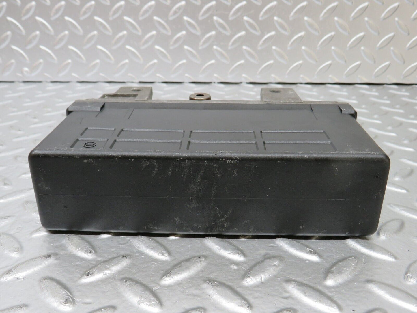 25220 Mercedes-Benz W201 190D ABS Control Unit Bosch 0055452132