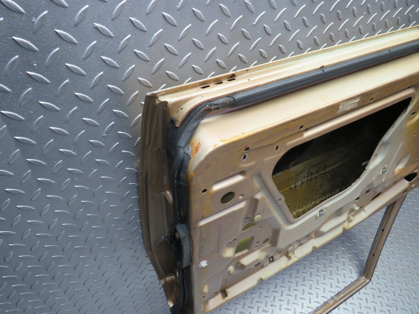 28196 Mercedes-Benz S123 240D Wagon Rear Left Door