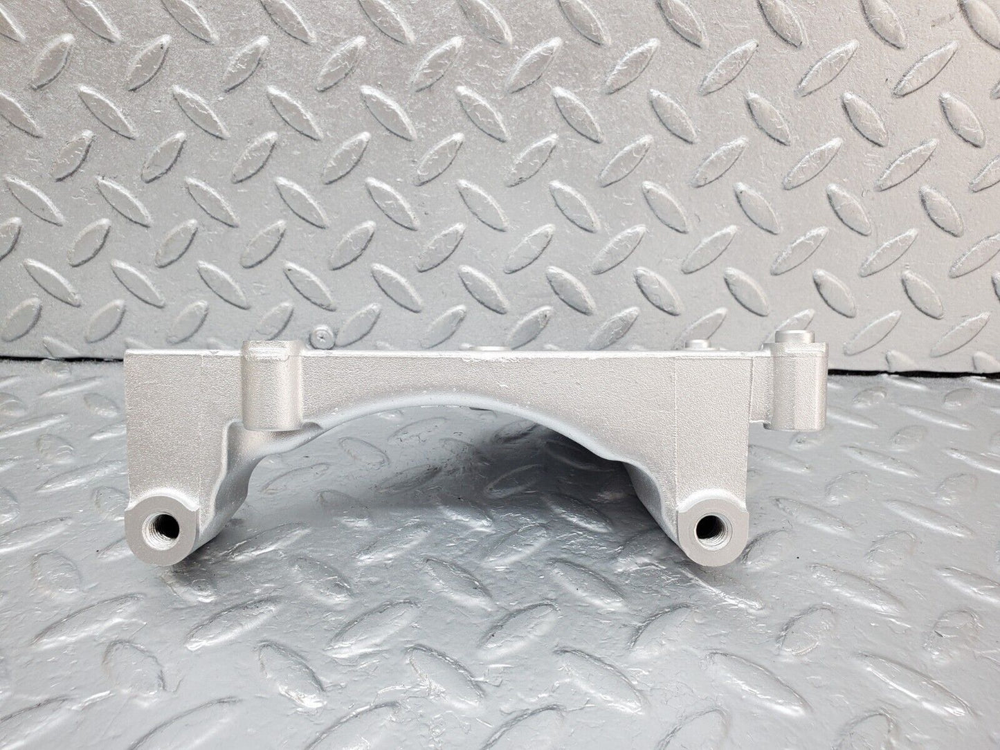 45080 Mercedes-Benz R129 300SL Coupe Alternator Generator Bracket 1031550435