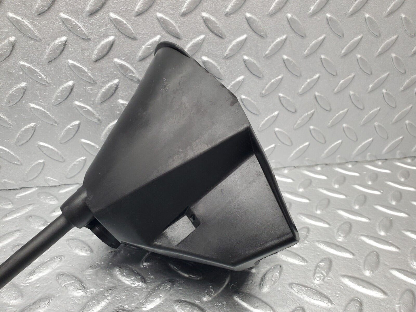 47020 Mercedes-Benz R129 320SL Coupe Roof Folding Lift Cylinder Cover Right Side 1297700462