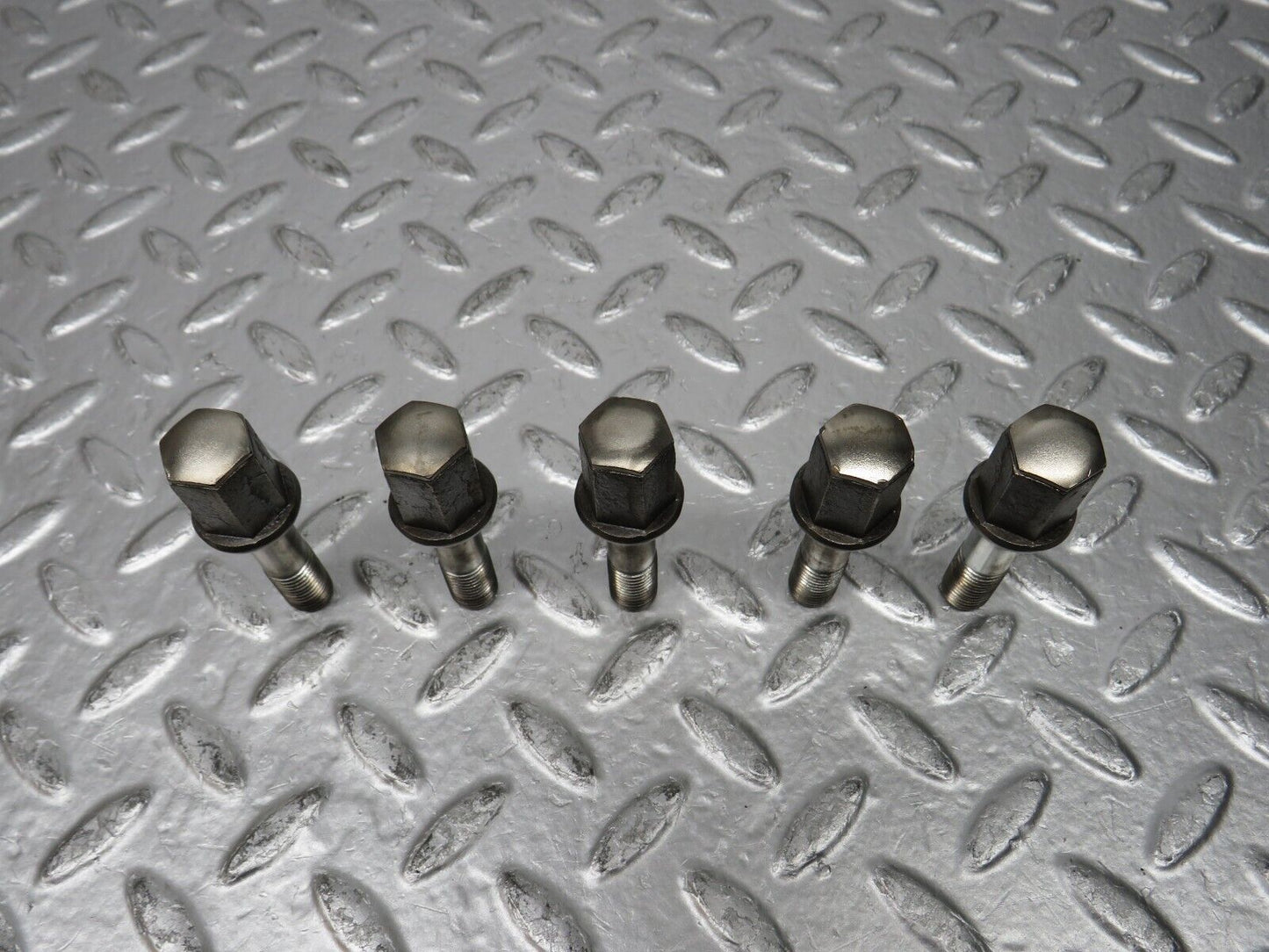 30529 Mercedes-Benz 5x Alloy Wheel Lug Bolt M12x1.5