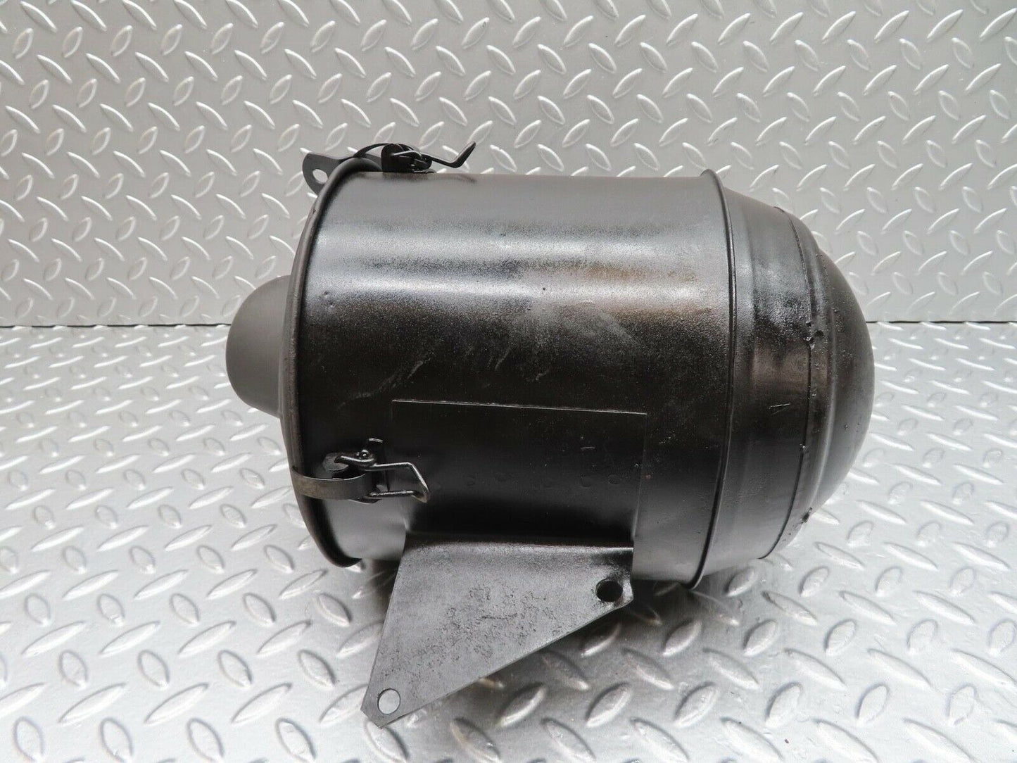 12694 Mercedes-Benz W111 220SE Air Filter Box Housing MANN