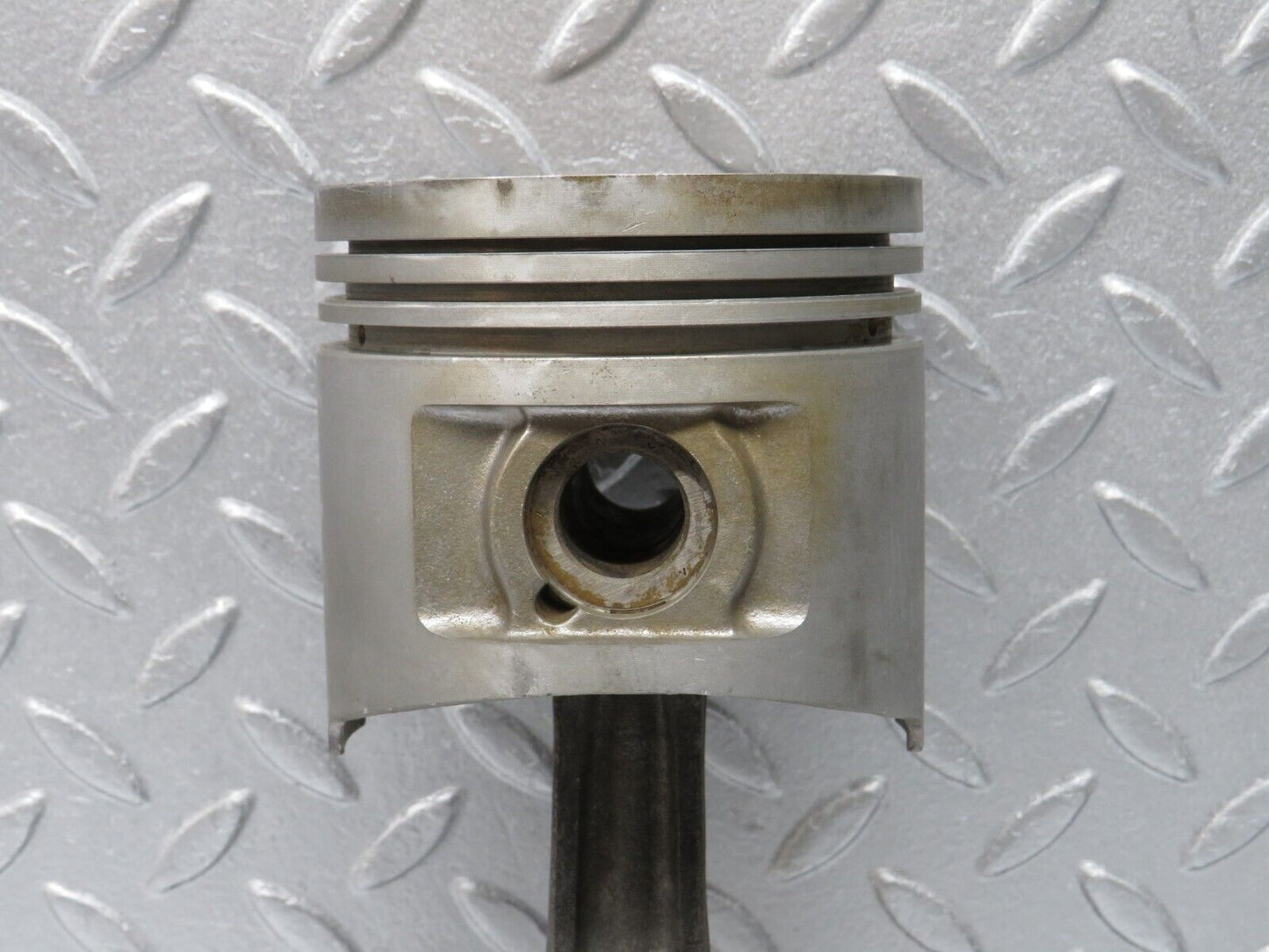 40022 Mercedes-Benz R107 350SL Piston With Connecting Rod 92.00mm