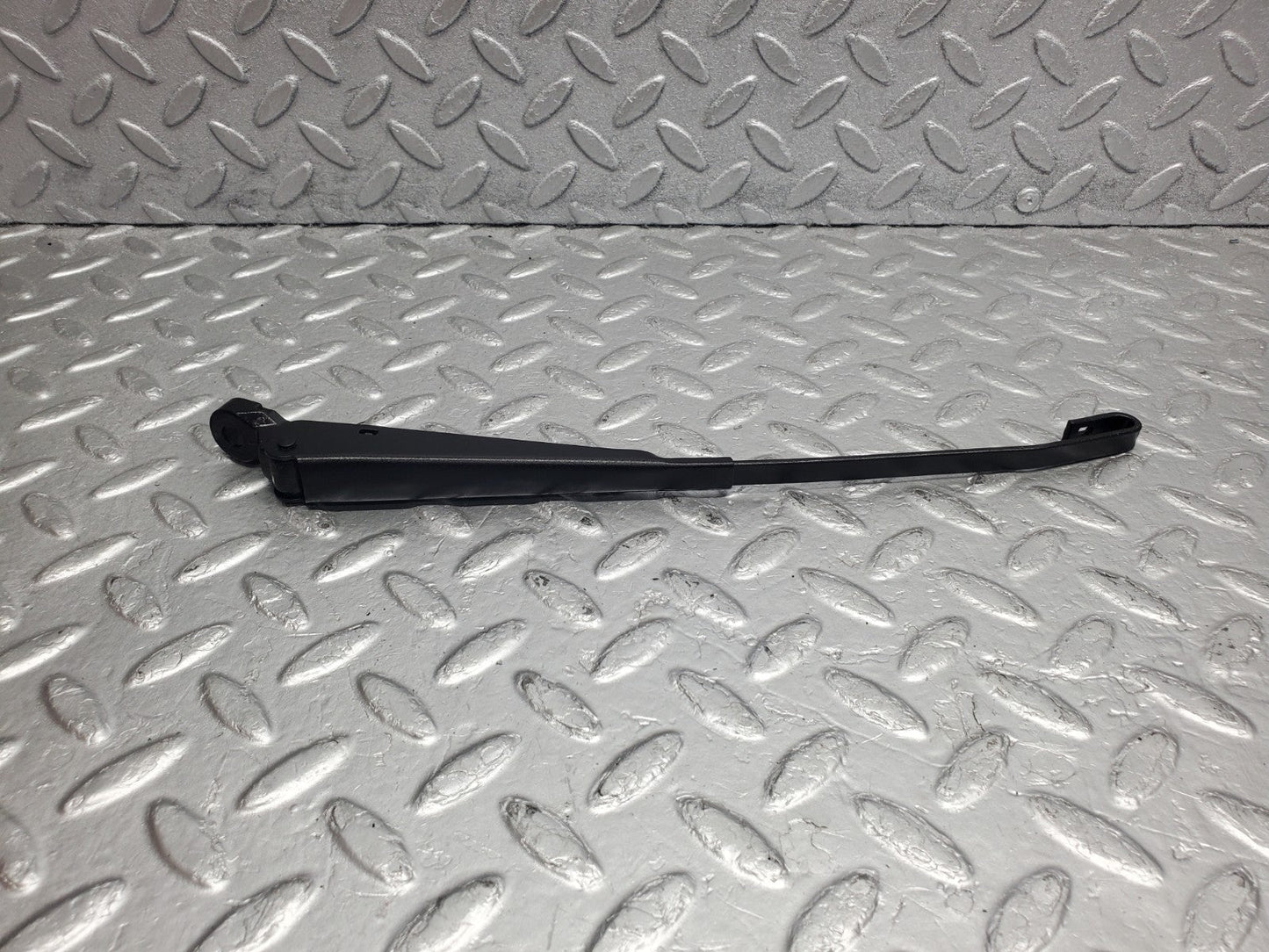 W124 Wagon rear wiper arm used OEM