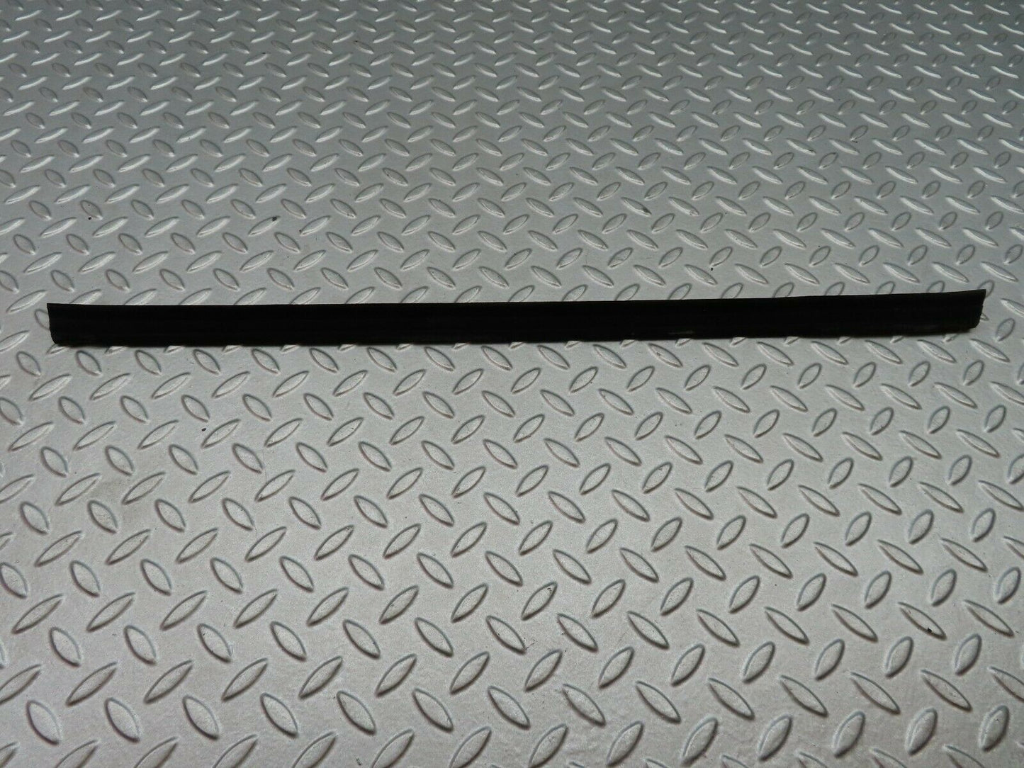 5694 Mercedes-Benz W123 200 Outer Window Weatherstrip Seal Front Left