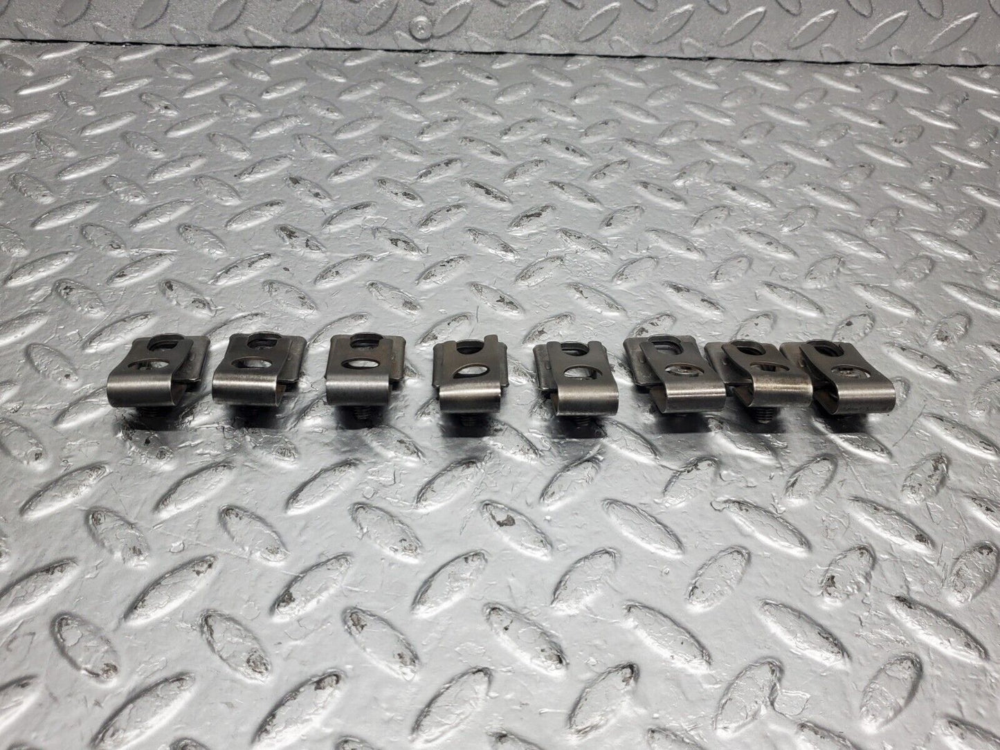 44047624