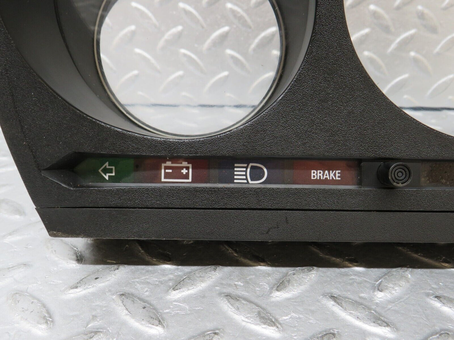 35559 Mercedes-Benz R107 280SL Coupe Instrument Cluster Housing VDO 87001160