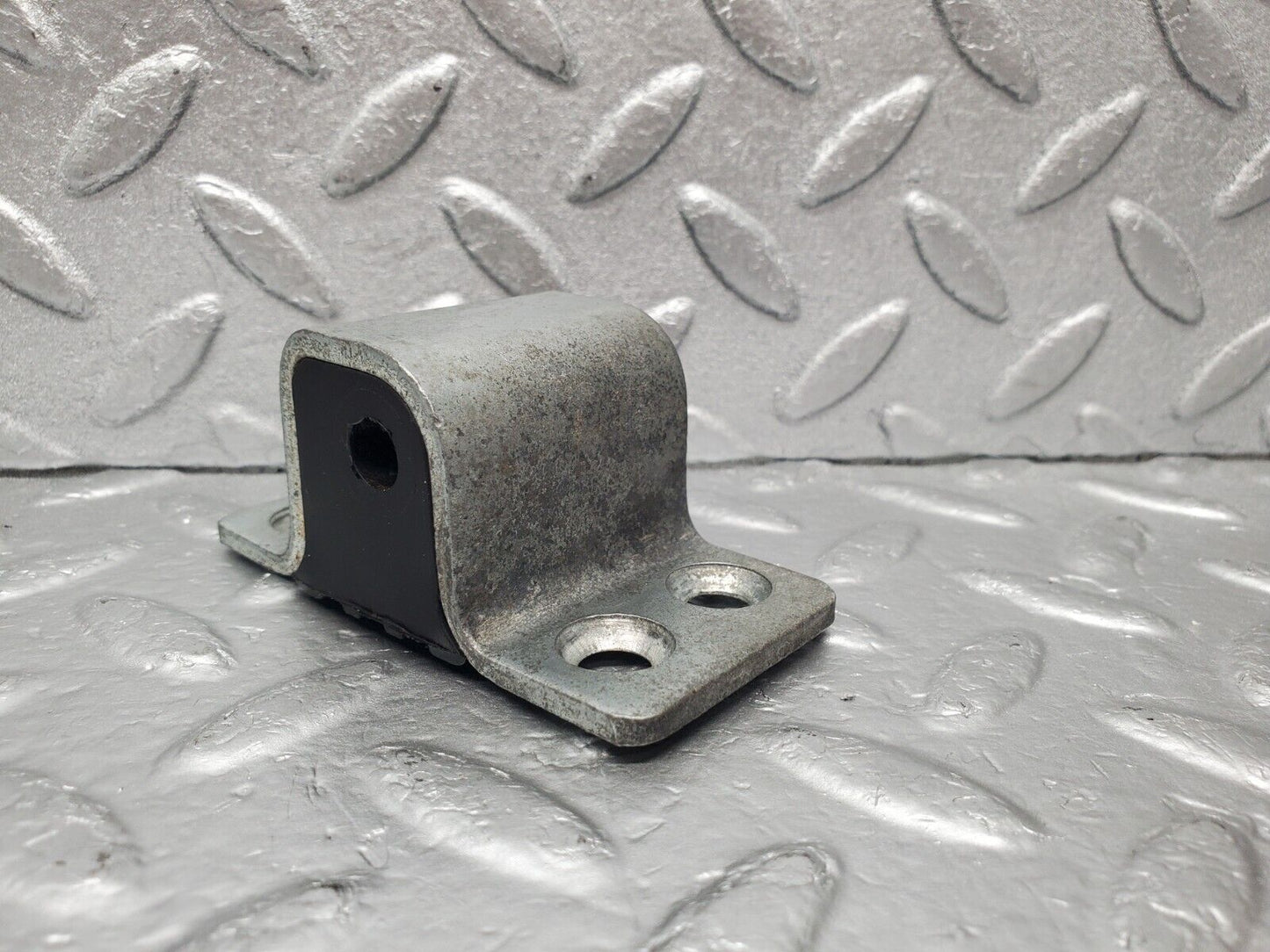 46475 Mercedes-Benz C123 280CE Coupe Right Door Lock Latch