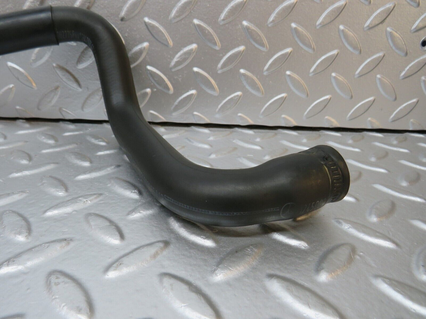 31215 Mercedes-Benz S124 220TE Wagon Radiator Hose 1245002775