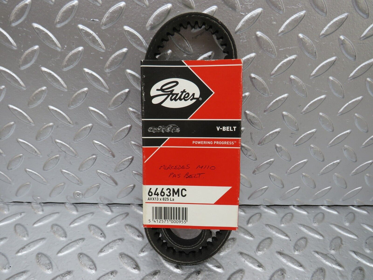 27068 Mercedes-Benz W123 280E V Belt New 6463MC