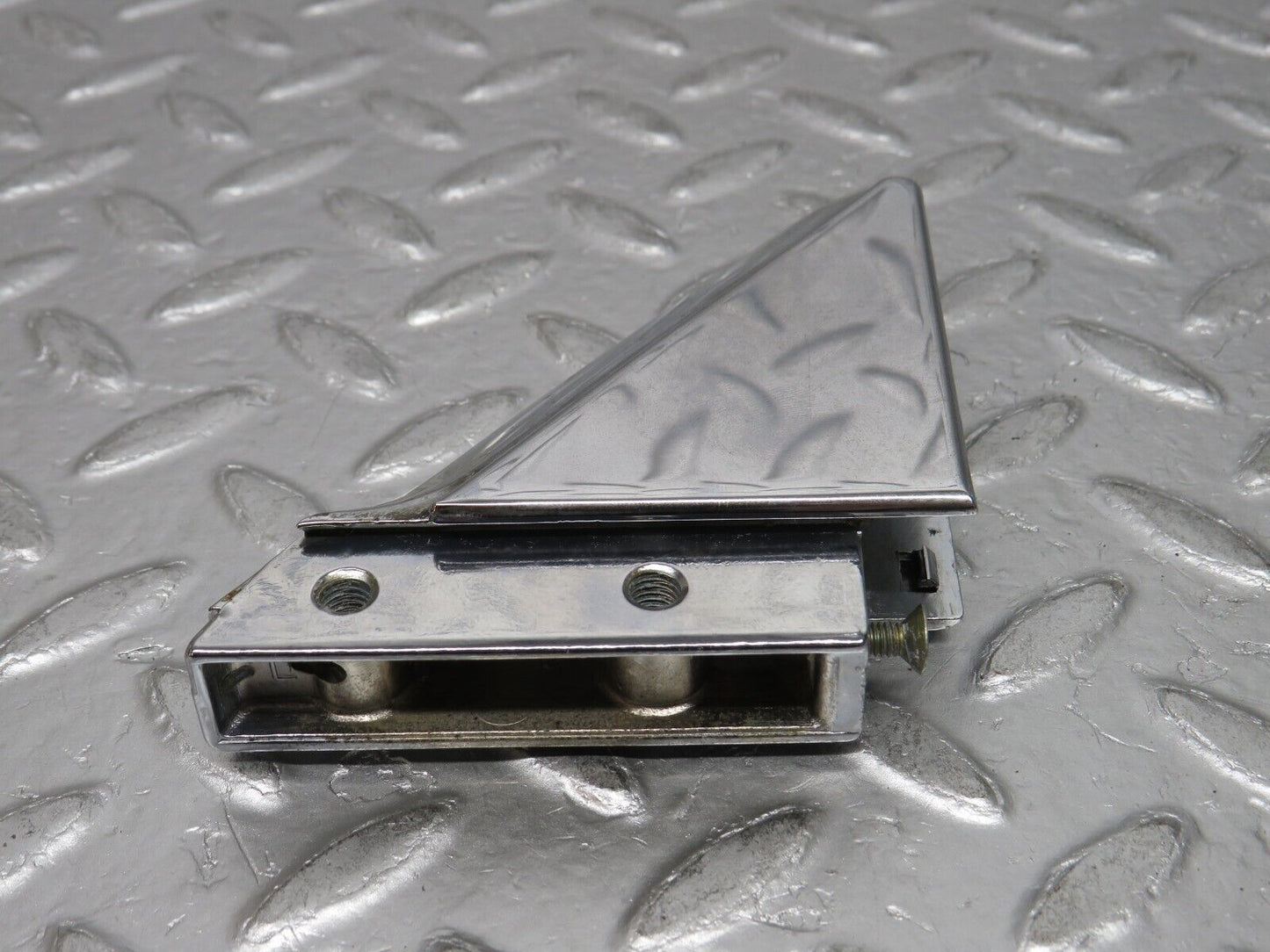 0703 Mercedes-Benz C107 350SLC Coupe Left Wing Mirror Triangle Chrome Bracket