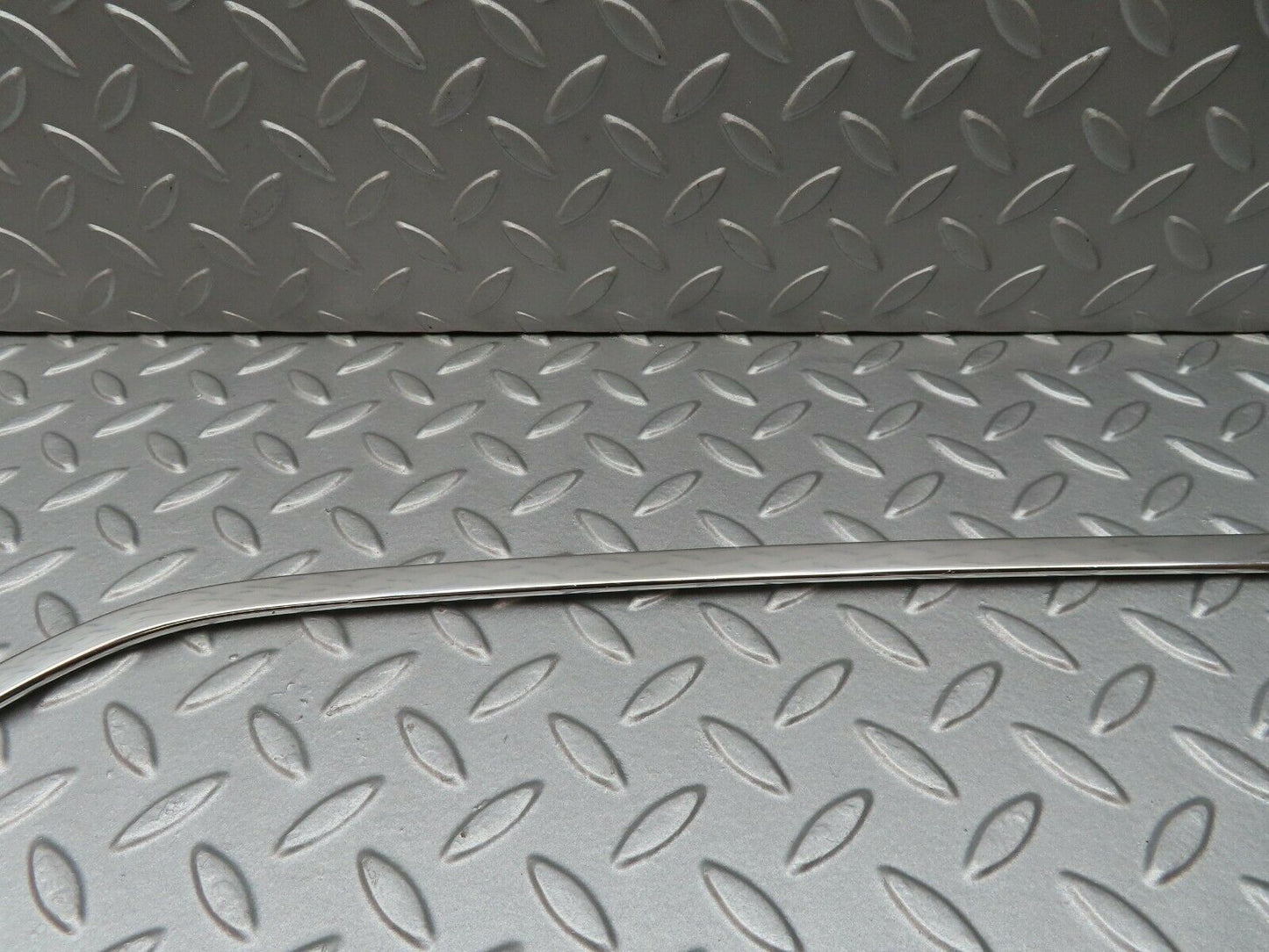 3740 Mercedes-Benz S123 200T Wagon Door Chrome Window Frame Front Right