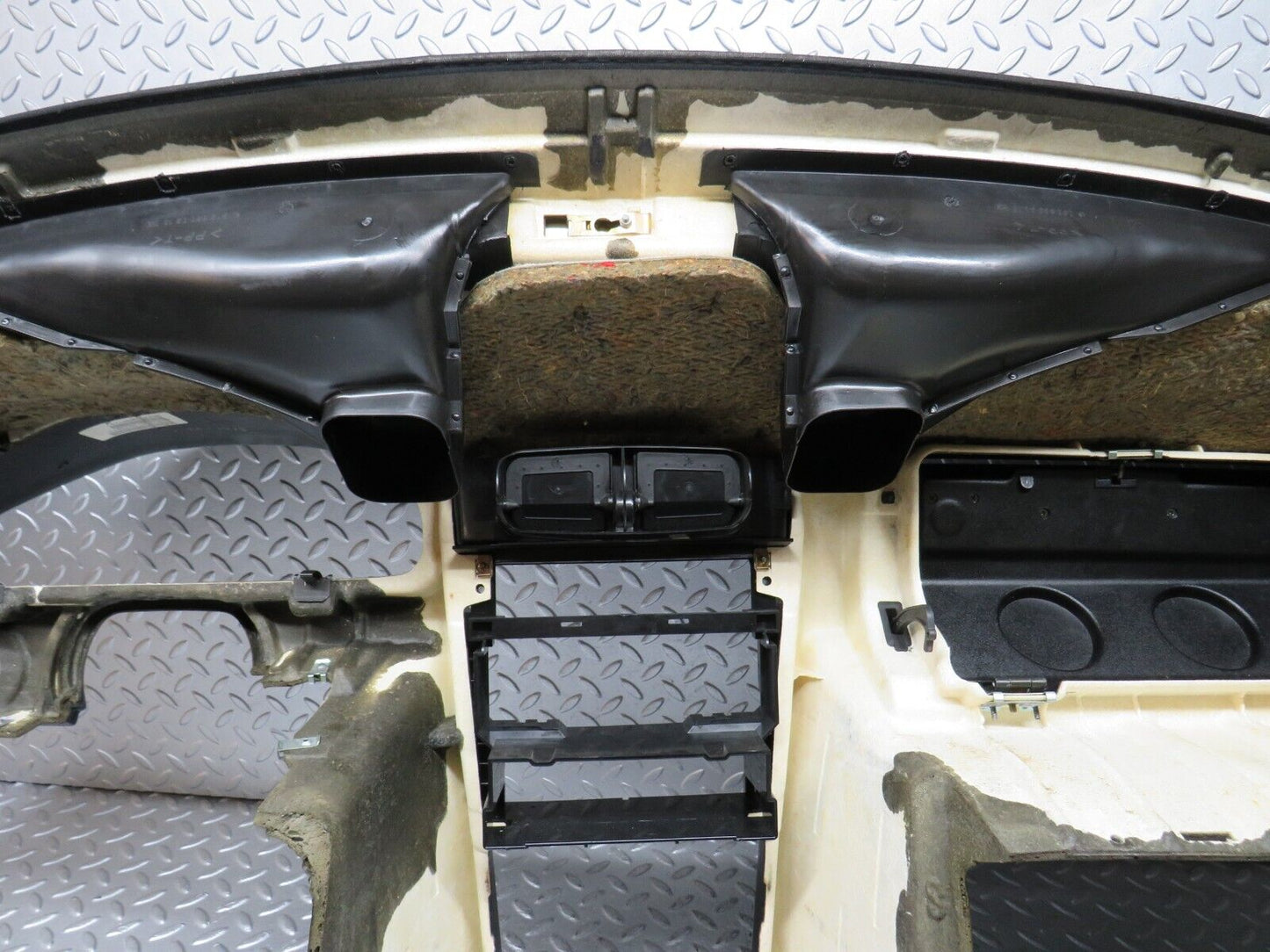 33342 Mercedes-Benz W202 C180 Dashboard Black 2026801987