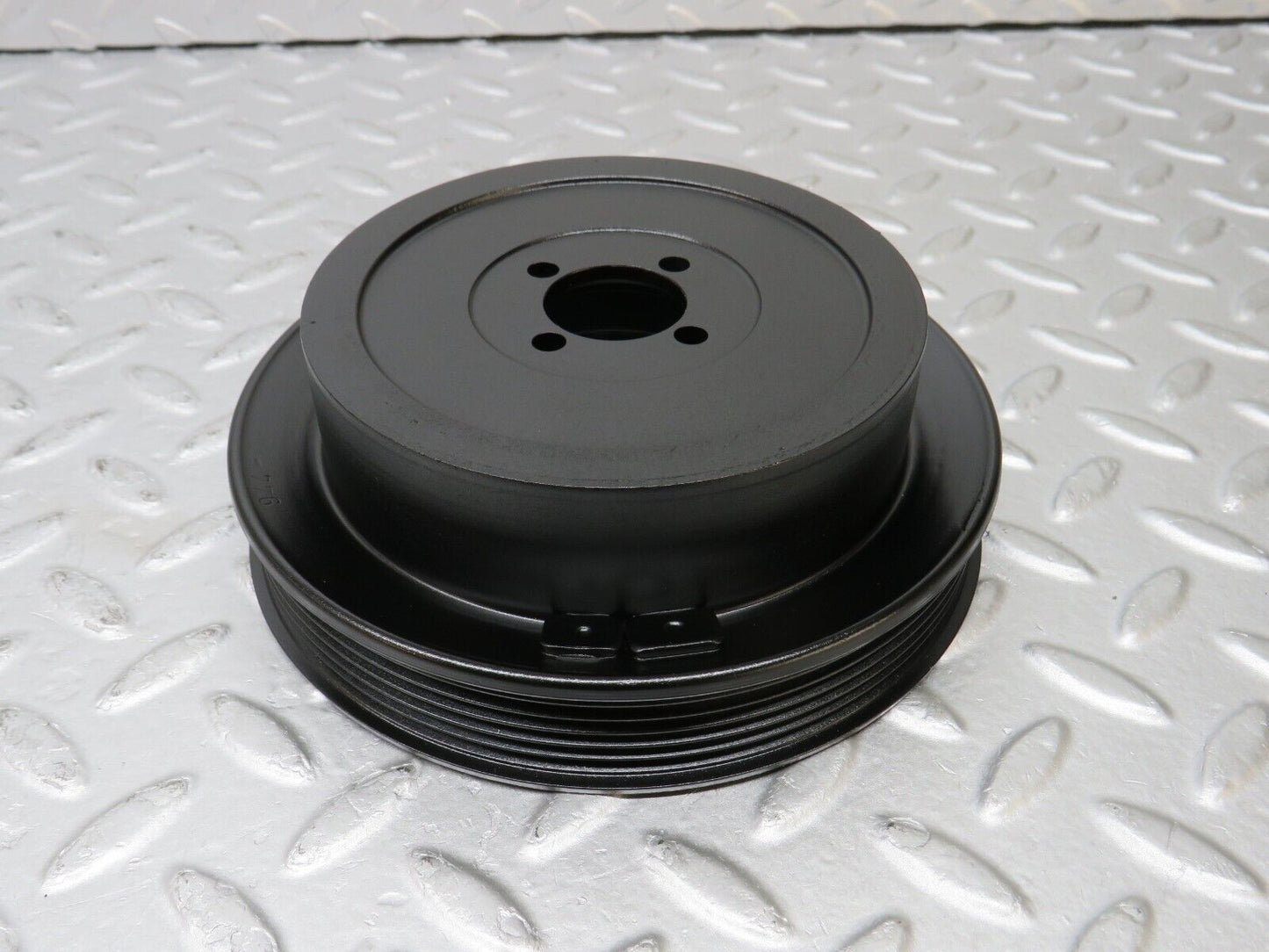 36783 Mercedes-Benz W201 190E 2.0L Water Pump Pulley 1022001005