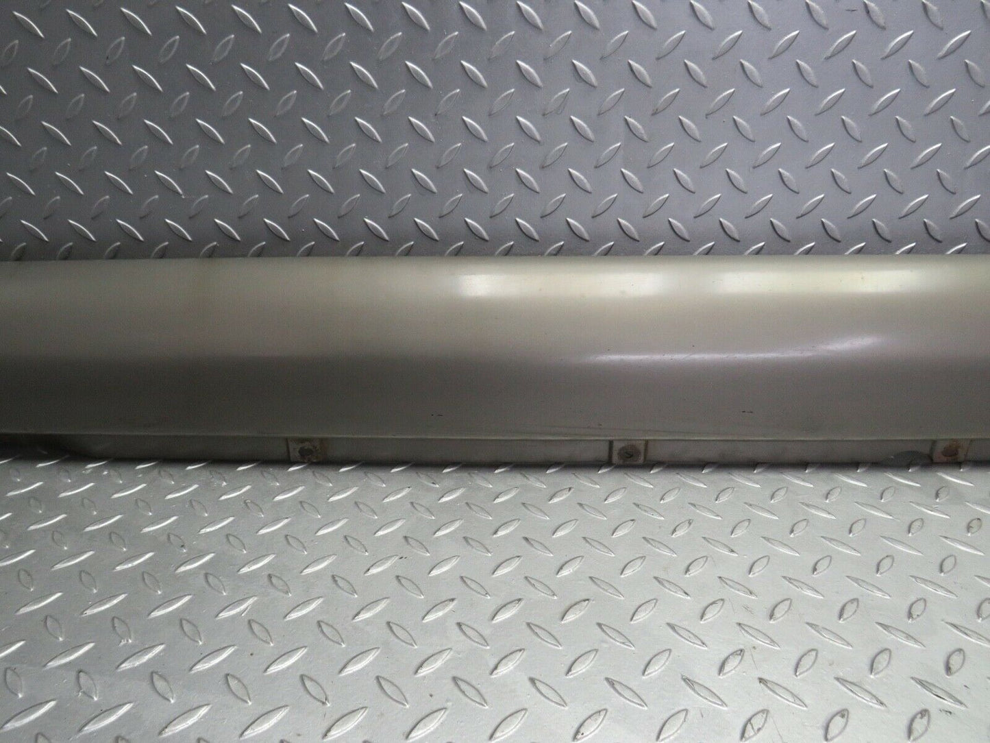 21810 Mercedes-Benz W126 300SE Side Skirt Right Side 1266905040