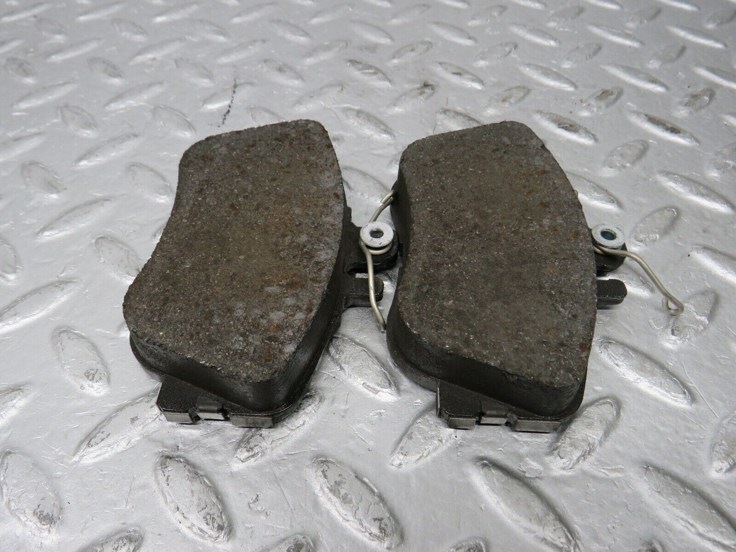 38206 Mercedes-Benz W202 Genuine Front Brake Pads New 0054204620