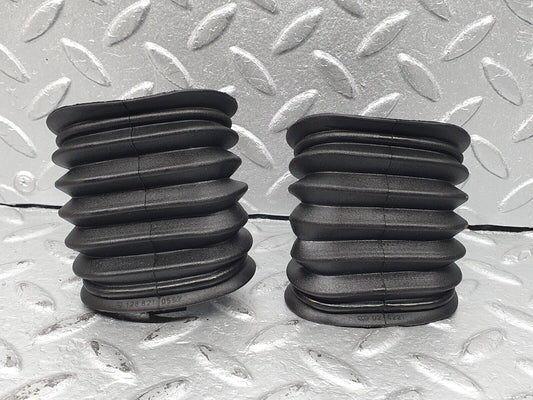41160 Mercedes-Benz W126 300SE Rear Door Wire Protector Rubber 1268210597