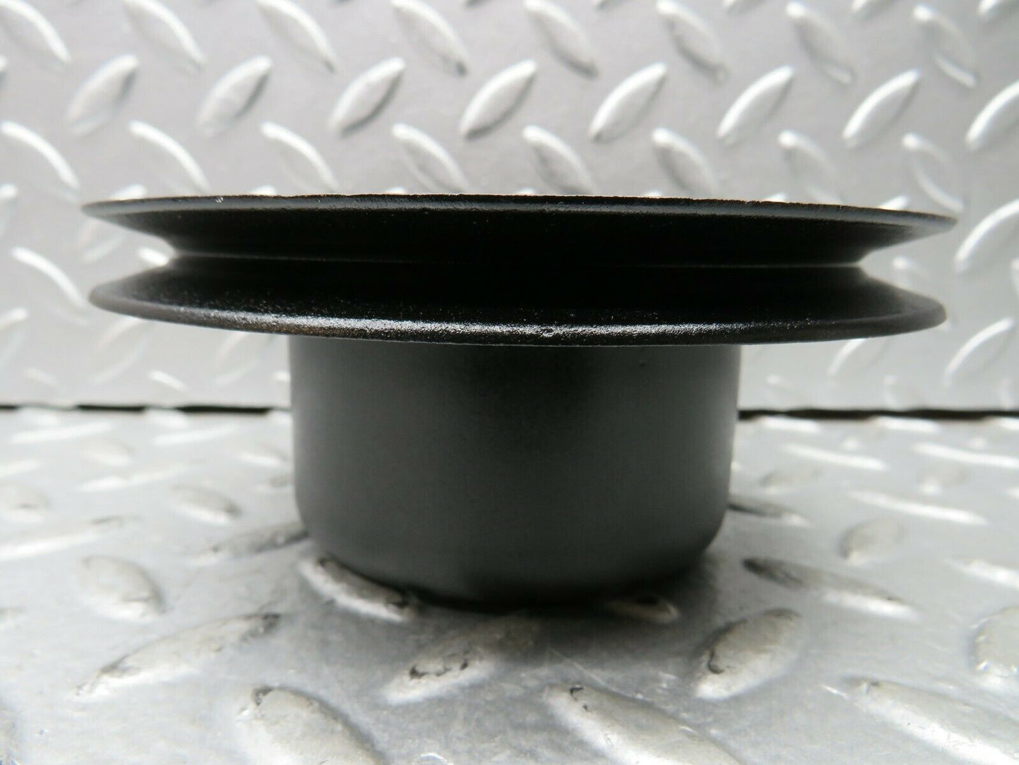 22159 Mercedes-Benz S123 280TE Wagon Water Pump Pulley 1102051410