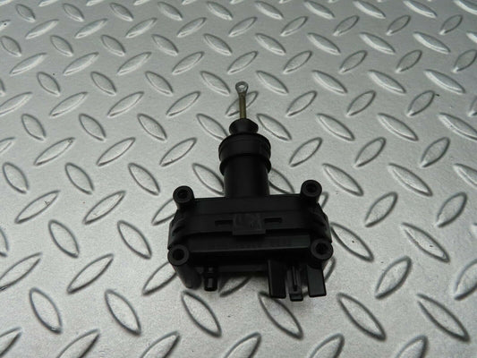 5296 Mercedes-Benz W124 230E Door Lock Vacuum Actuator Rear Right