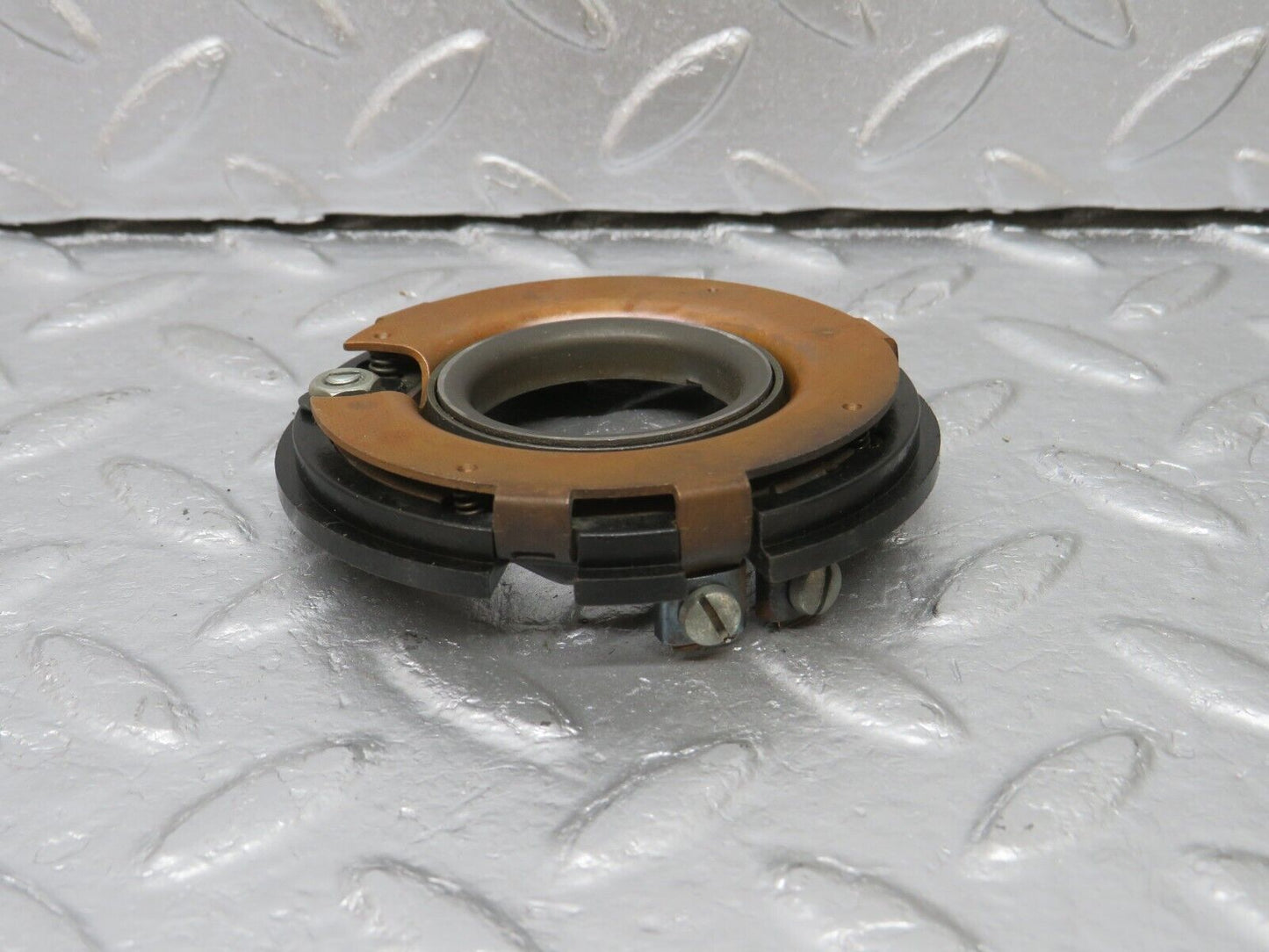 40306 Mercedes-Benz W110 230 Steering Column Slip Ring Horn Contact Plate