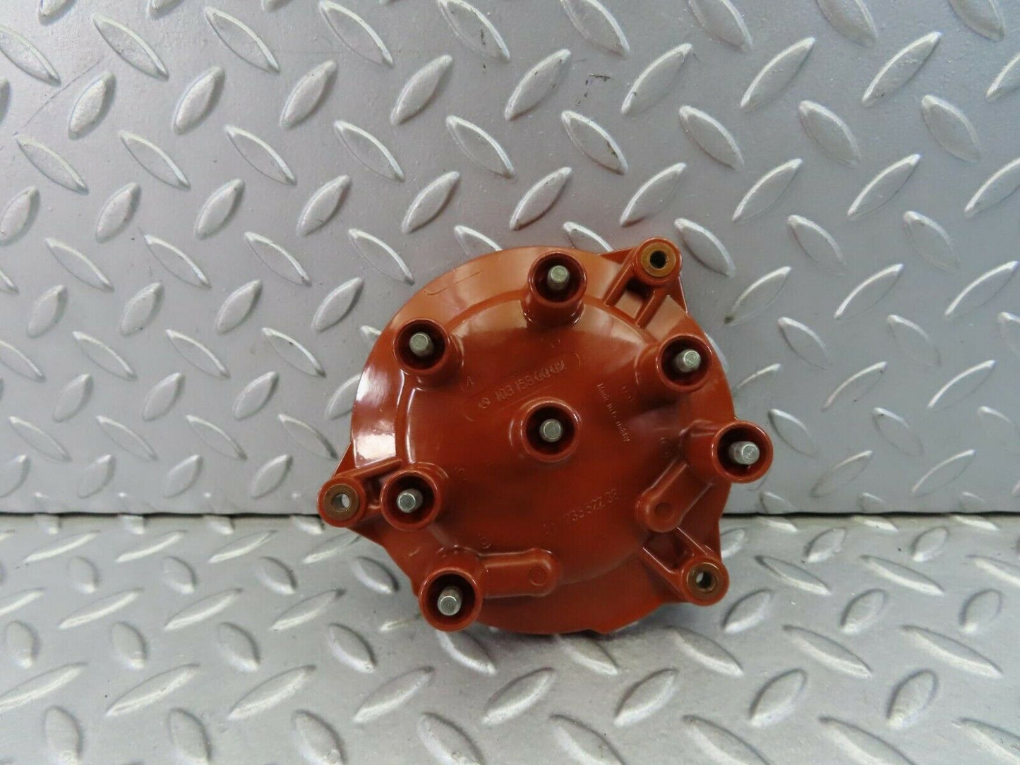 8166 Mercedes-Benz W201 Distributor Cap 1031580002