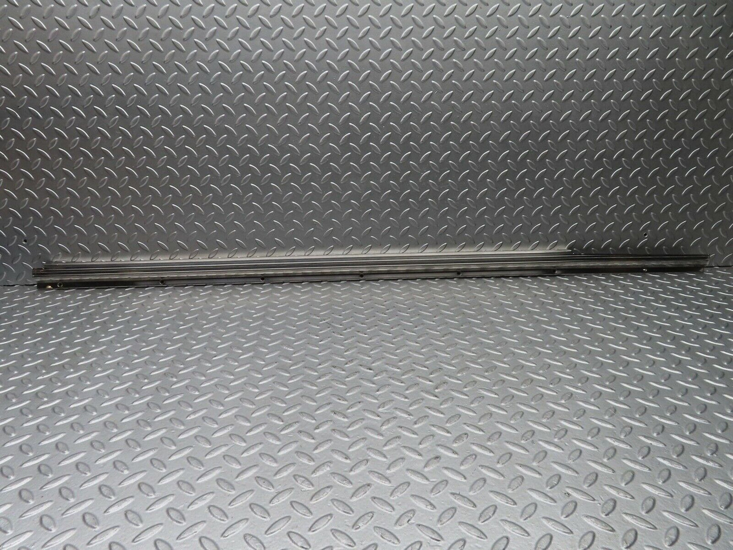 20956 Mercedes-Benz W114 250CE Coupe Left Door Sill Chrome