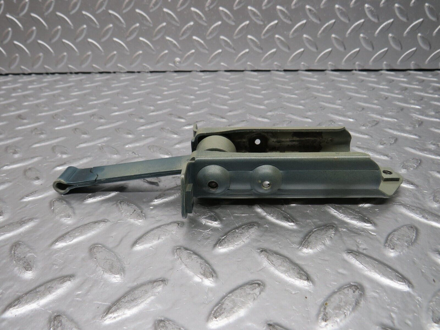 30677 Mercedes-Benz W201 190E Door Safety Check Strap