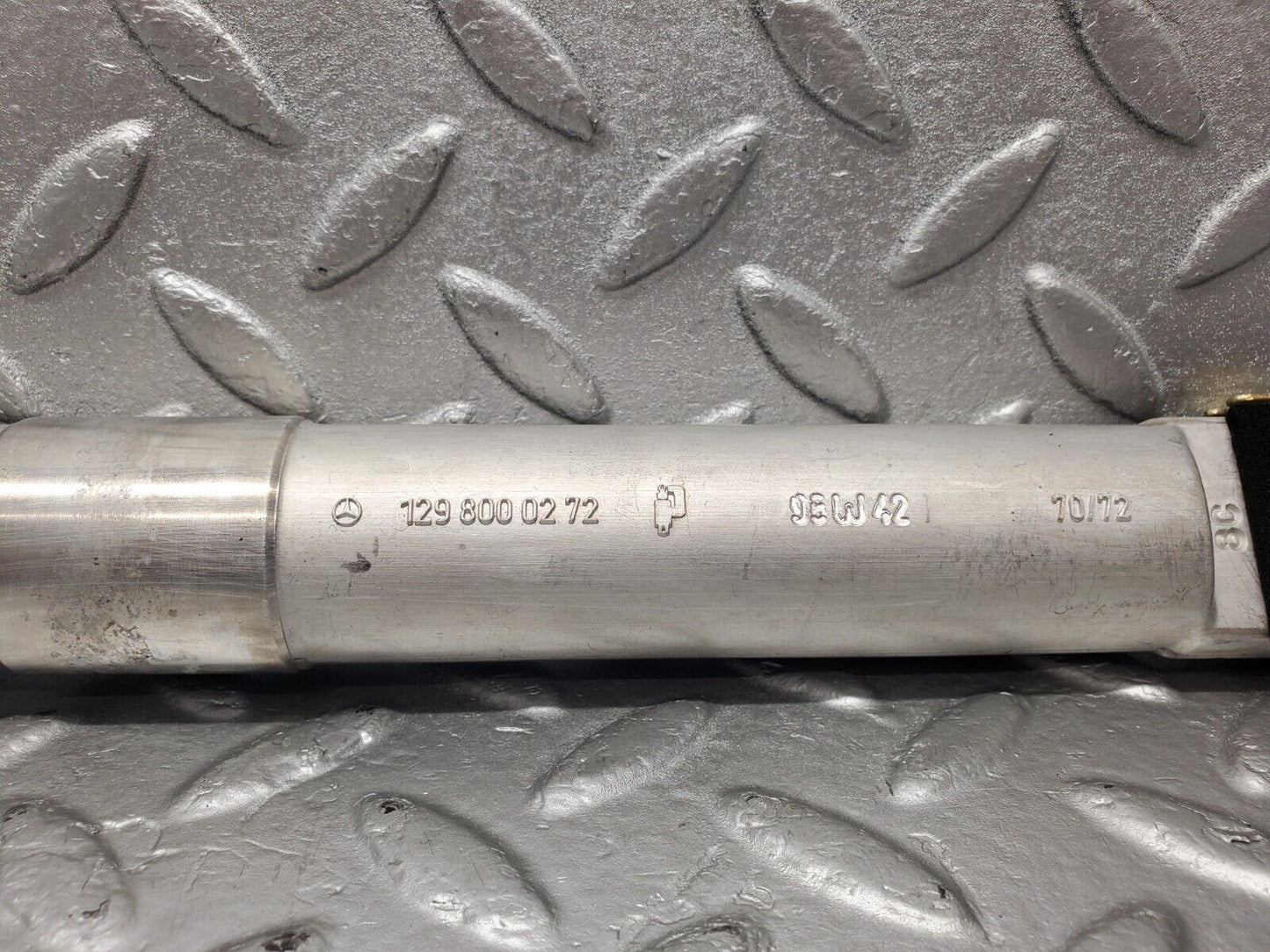 47014 Mercedes-Benz R129 320SL Coupe Roof Folding Lift Cylinder 1298000272