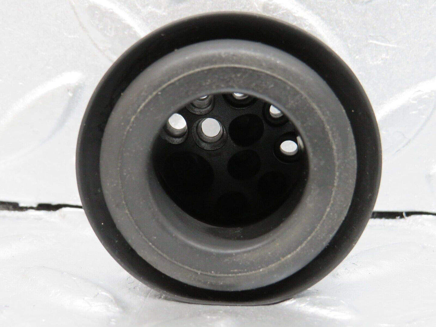 39781 Mercedes-Benz R129 320SL Coupe Firewall Rubber Grommet 0089971781