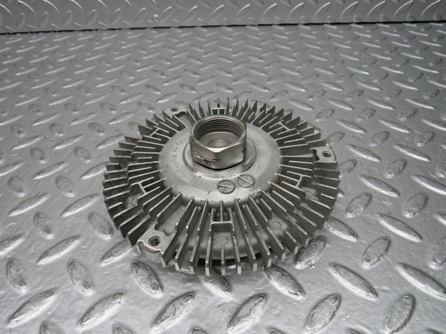 31468 Mercedes-Benz S124 220TE Wagon Engine Cooling Fan Clutch
