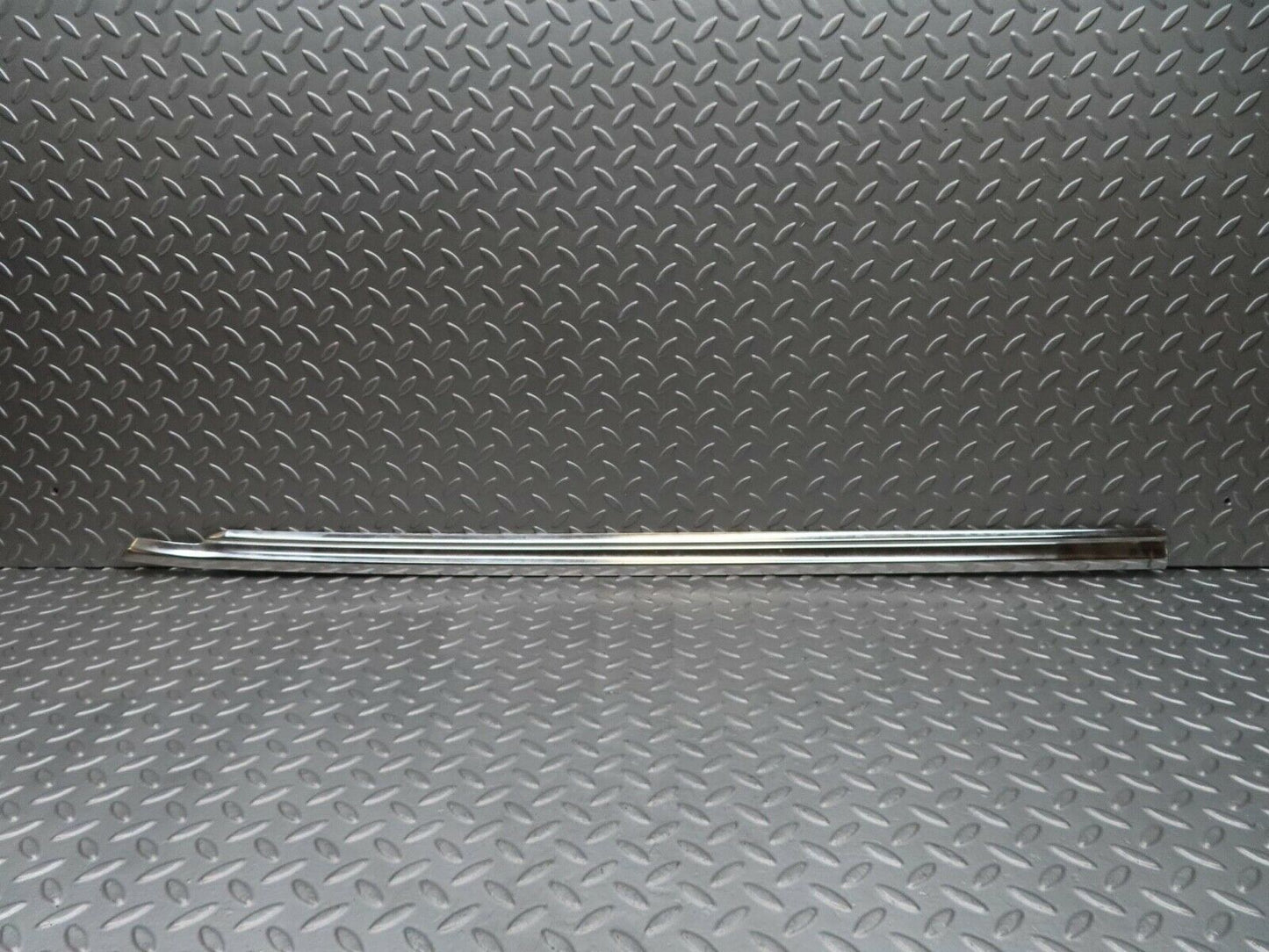12084 Mercedes-Benz C123 230CE Coupe Left Door Chrome Moulding Trim