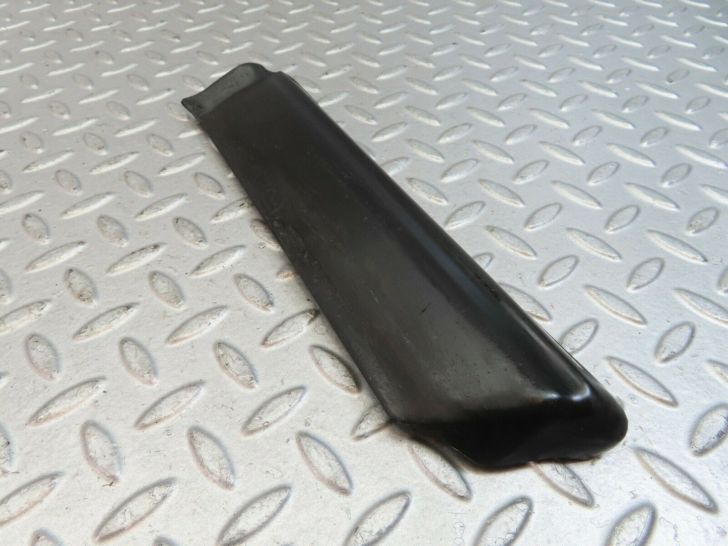 9610 Mercedes-Benz C123 280CE Coupe Front Right Fender Lower Moulding Trim