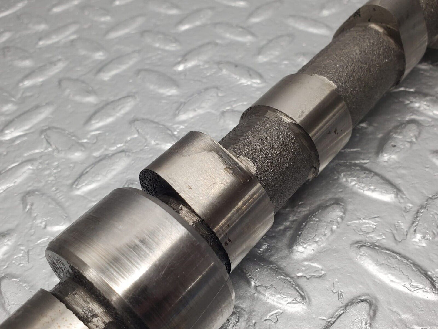 46325 Mercedes-Benz W123 300D Camshaft OM617