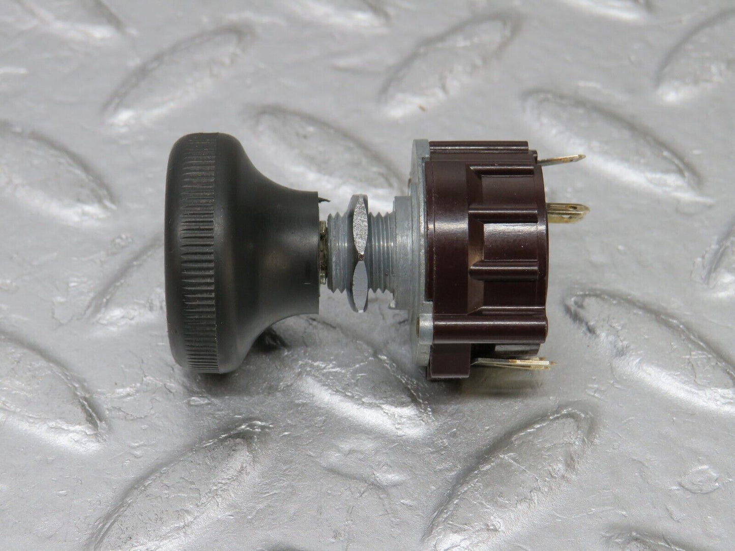 37463 Mercedes-Benz W109 300SEL Heater Control Switch 023.00-1