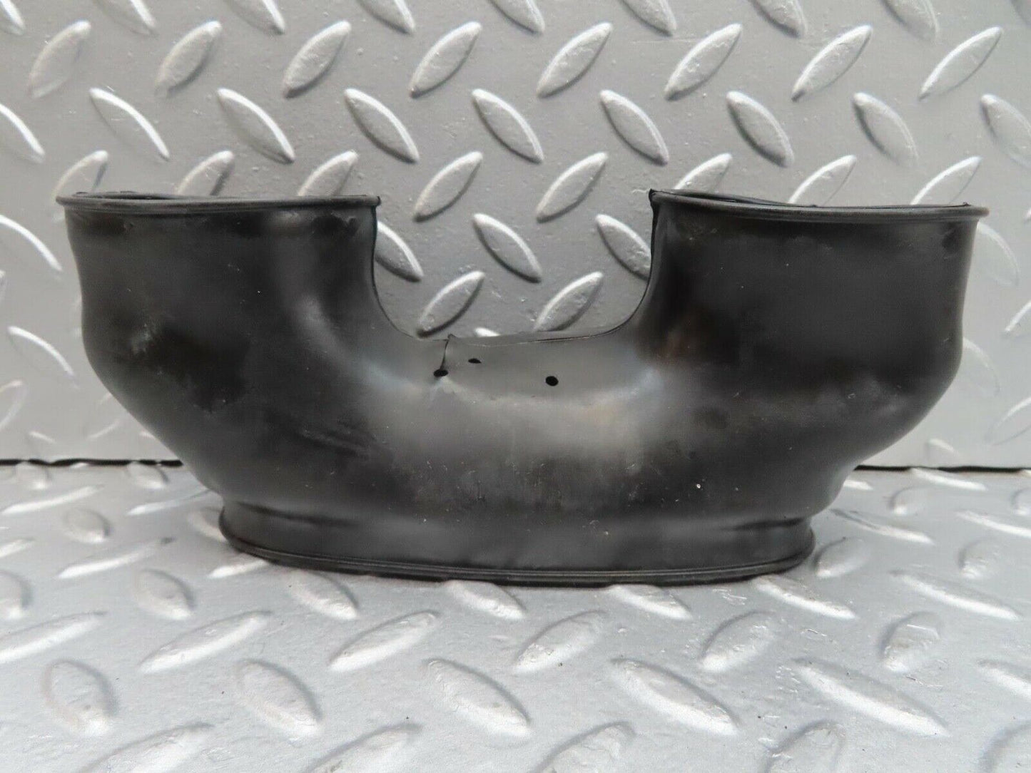 15998 Mercedes-Benz W123 280E Air Duct Rubber Hose 1238320988