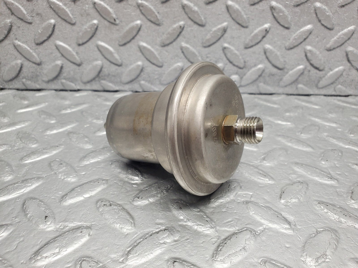 W201 Baby Benz fuel pressure regulator used OEM