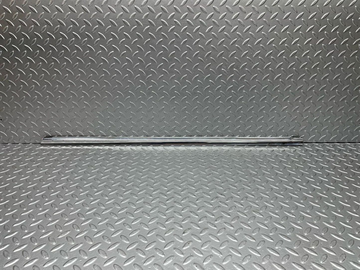 40518 Mercedes-Benz W108 Rear Right Door Window Chrome Trim