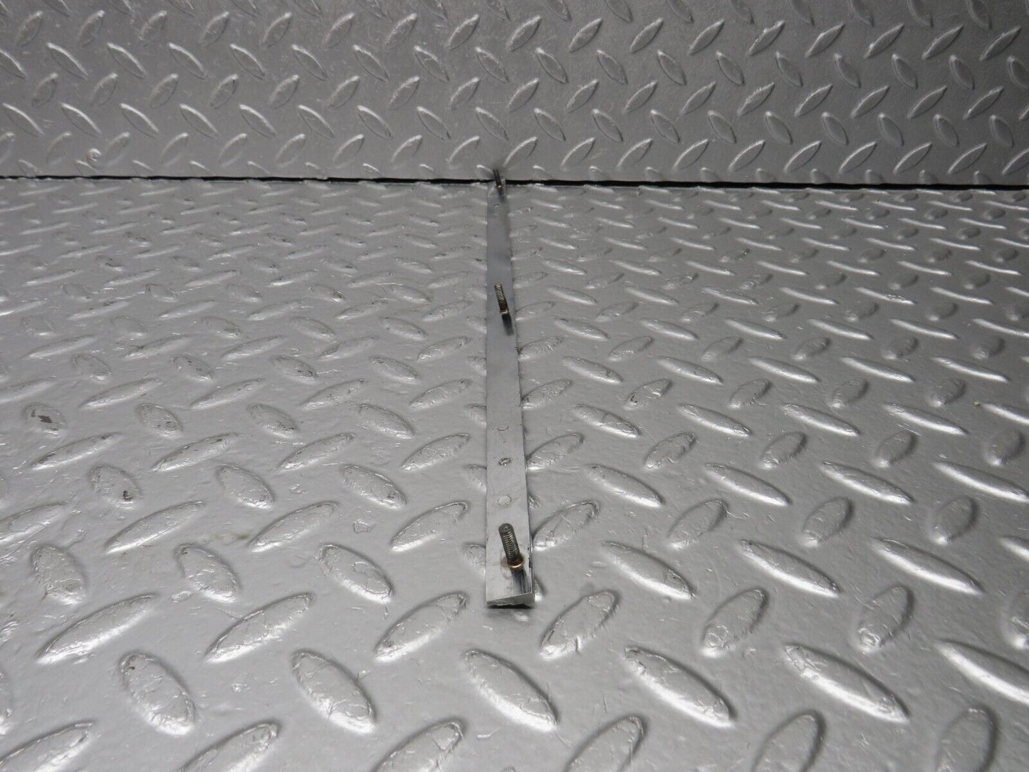 40474 Mercedes-Benz W110 230 Dashboard Chrome Trim