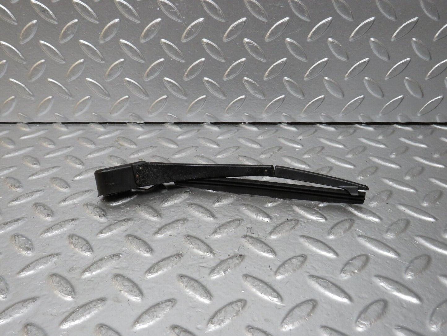 25009 Mercedes-Benz W140 S320 Headlight Wiper Arm Right Bosch