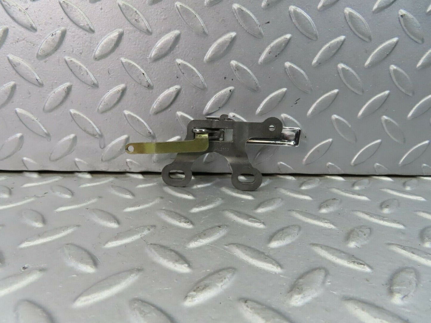 8985 Mercedes-Benz W115 Right Interior Door Handle Chrome