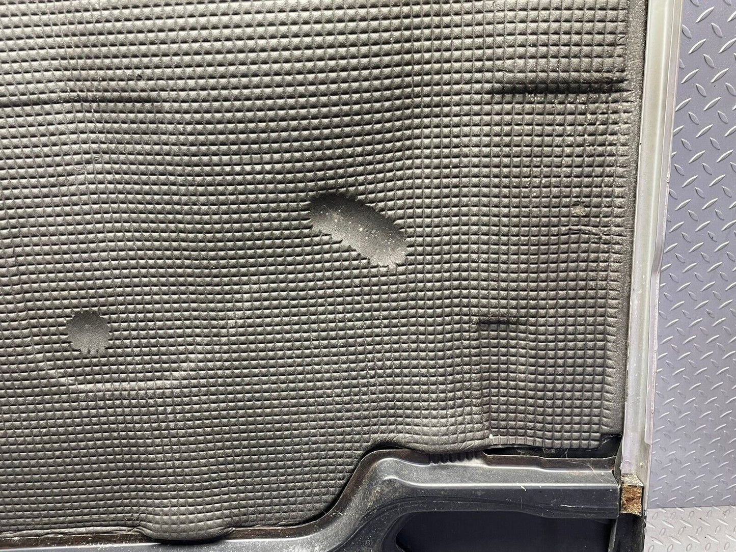 39560 Mercedes-Benz R129 320SL Coupe Bonnet