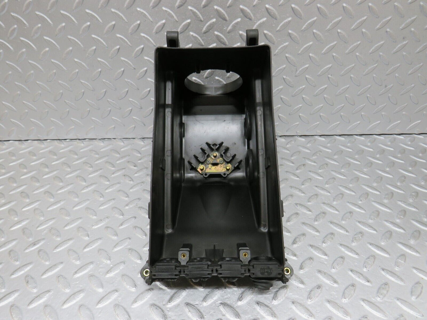 36197 Mercedes-Benz W126 420SE Fuse Box Housing 1265401650 1265400182