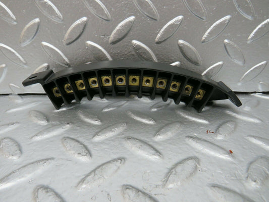 24420 Mercedes-Benz S124 220TE Wagon Cable Connector Terminal Block 2015400669